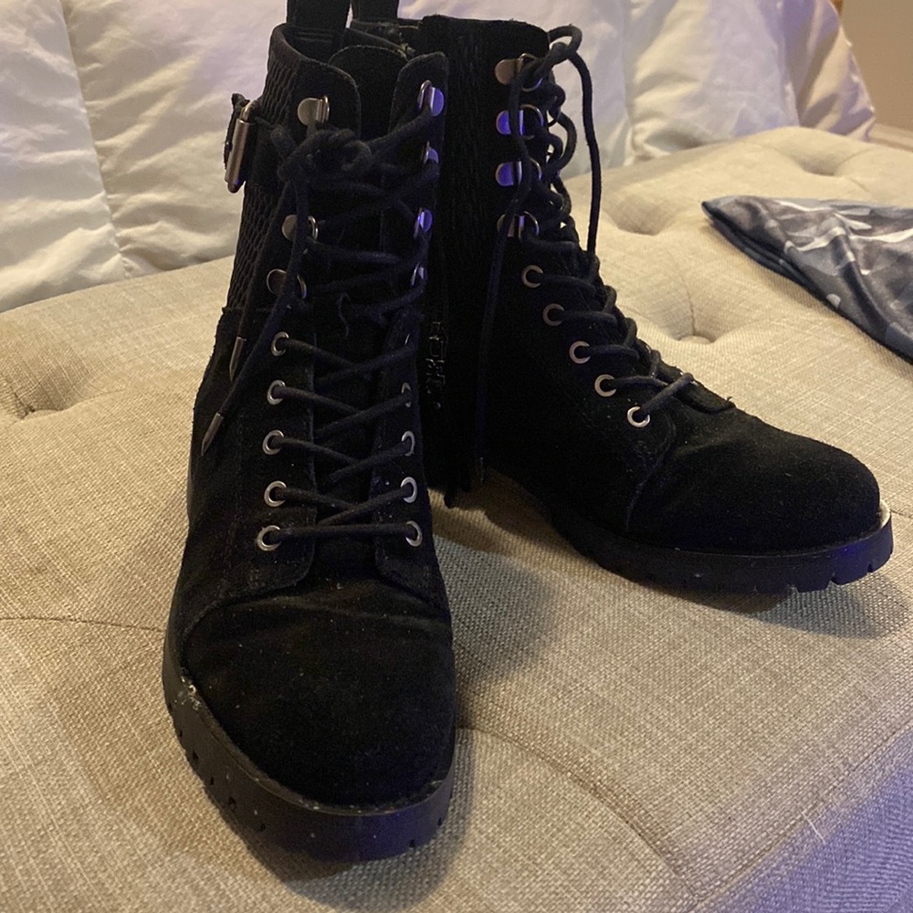 Black boots